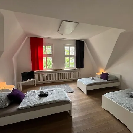 Homes Of Ruhr - Monteurwohnung Grillo Apartment *